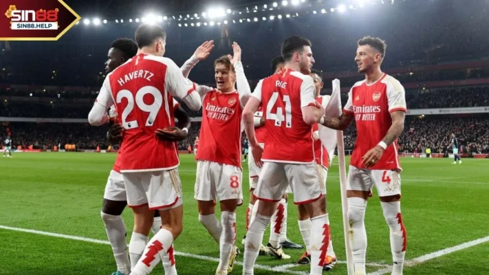 doi hinh arsenal (4) Đội hình ra sân Arsenal